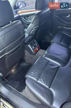 Седан Audi A8 2002 в 