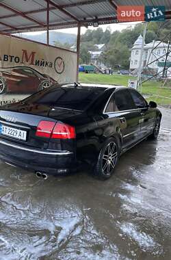 Седан Audi A8 2002 в 