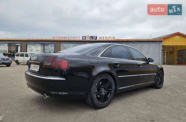 Седан Audi A8 2003 в 