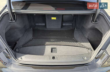 Седан Audi A8 2013 в 
