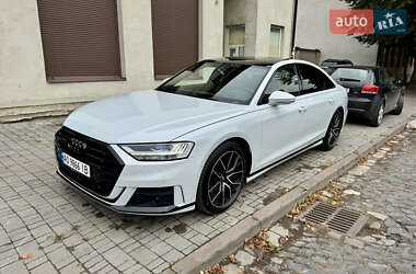 Седан Audi A8 2019 в 