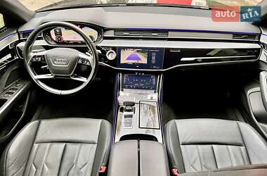 Седан Audi A8 2023 в 