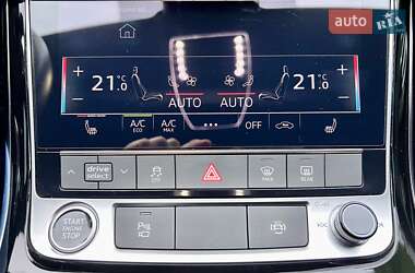 Седан Audi A8 2023 в 