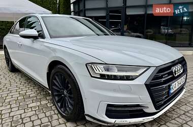 Седан Audi A8 2018 в 
