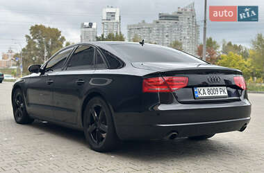 Седан Audi A8 2010 в 