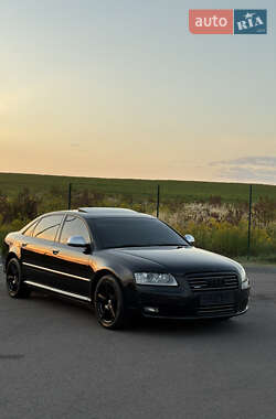 Седан Audi A8 2008 в 