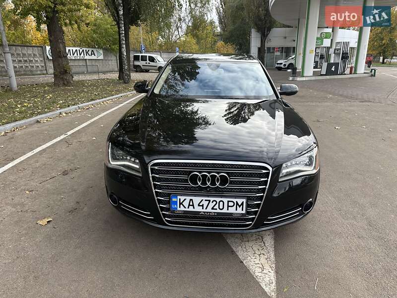 Седан Audi A8 2013 в Киеве