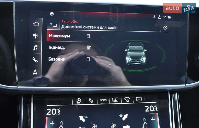 Седан Audi A8 2023 в Одессе