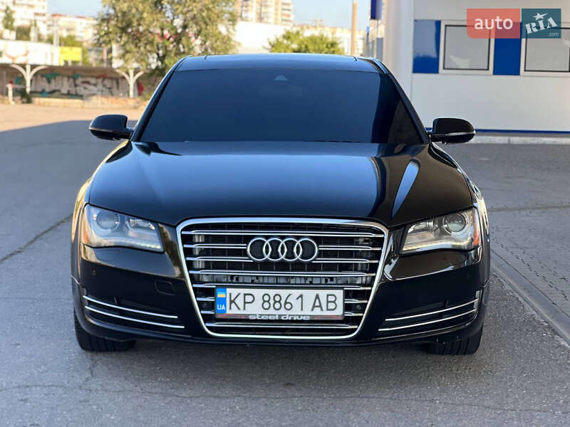 Седан Audi A8 2013 в Харькове