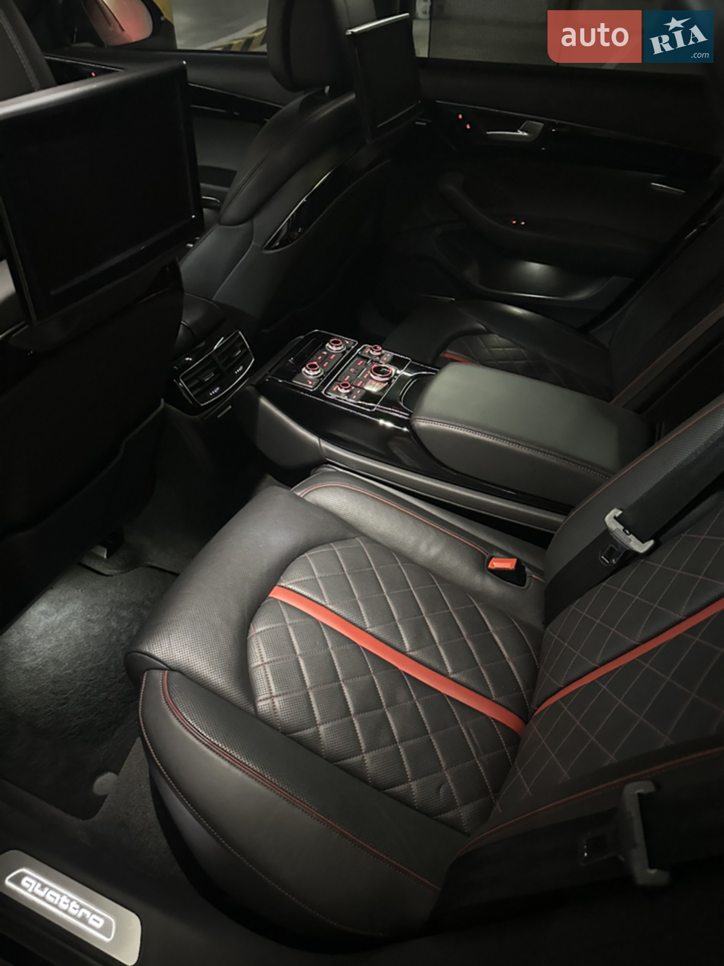 2017 Audi A8 - мініатюра 24