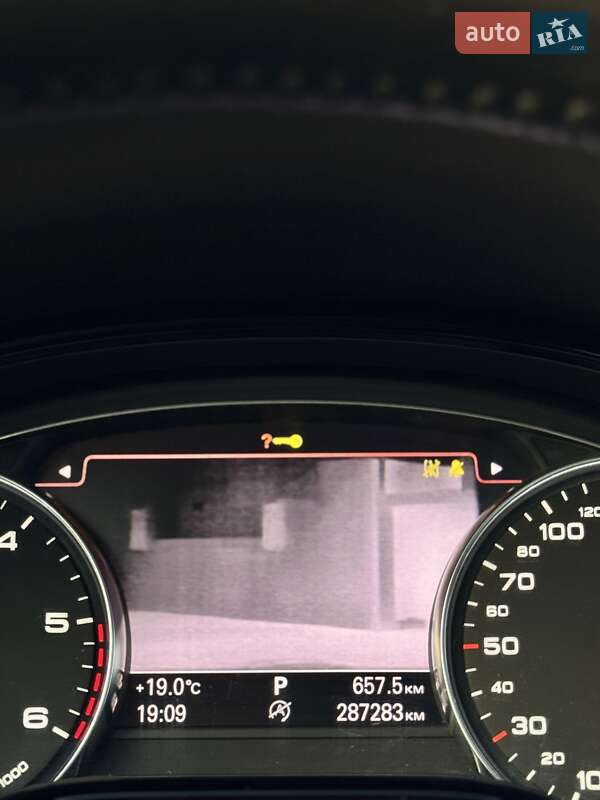 Седан Audi A8 2011 в Івано-Франківську