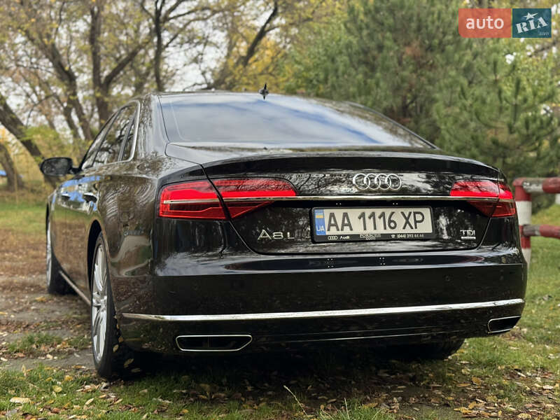 Седан Audi A8 2017 в Харькове