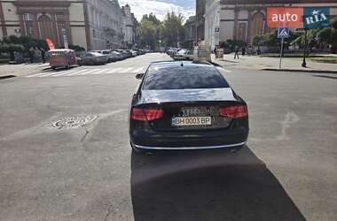 Седан Audi A8 2013 в 