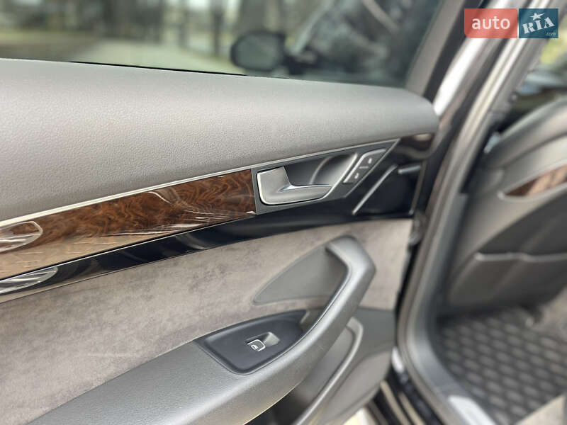 Седан Audi A8 2010 в Могилев-Подольске фото 34 Седан Audi A8 2010 в Могилев-Подольске