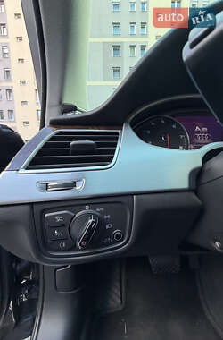 Седан Audi A8 2014 в 