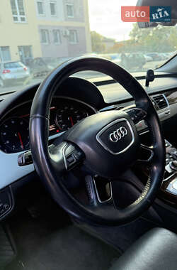 Седан Audi A8 2014 в 