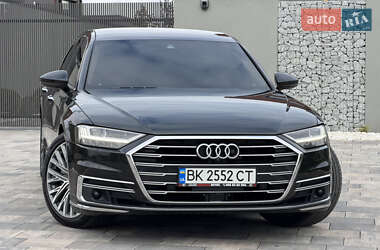 Седан Audi A8 2018 в Рівному