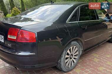 Седан Audi A8 2005 в 