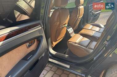 Седан Audi A8 2005 в 