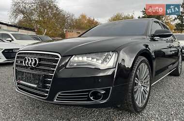 Седан Audi A8 2012 в 