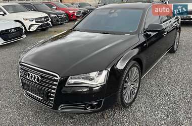 Седан Audi A8 2012 в 