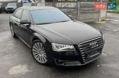 Седан Audi A8 2012 в 