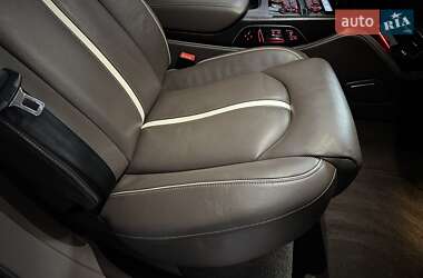 Седан Audi A8 2012 в 