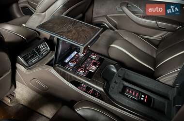 Седан Audi A8 2012 в 