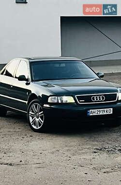 Седан Audi A8 1995 в Киеве