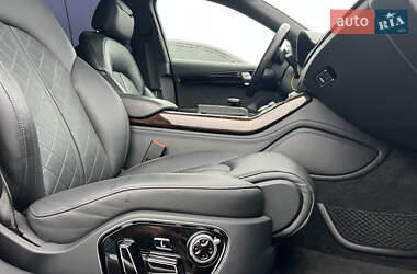 Седан Audi A8 2014 в 