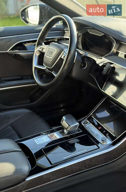 Седан Audi A8 2020 в 