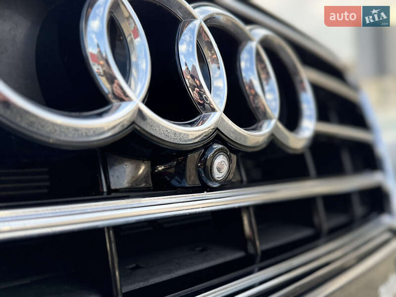 Седан Audi A8 2014 в Бердичеве