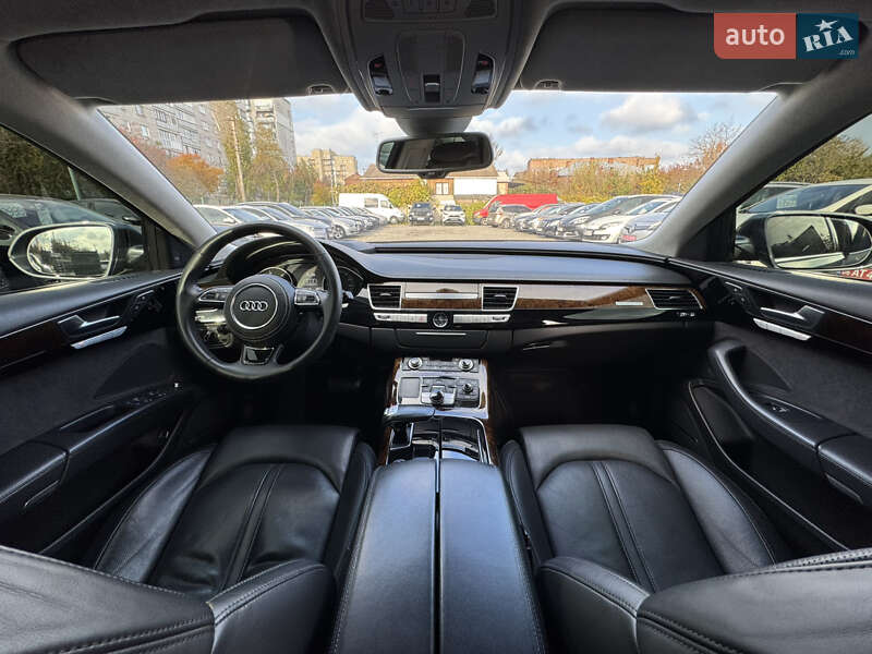 Седан Audi A8 2014 в Бердичеве