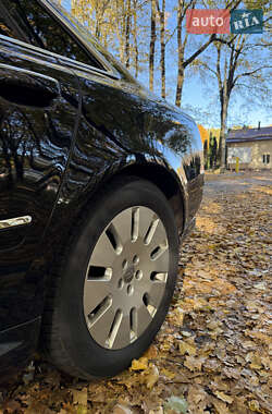 Седан Audi A8 2007 в Виннице