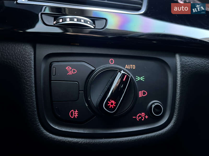 Седан Audi A8 2017 в Вінниці фото 27 Седан Audi A8 2017 в Вінниці