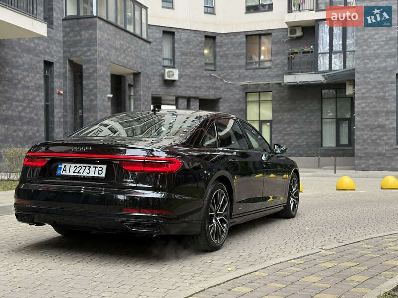 Седан Audi A8 2021 в Києві