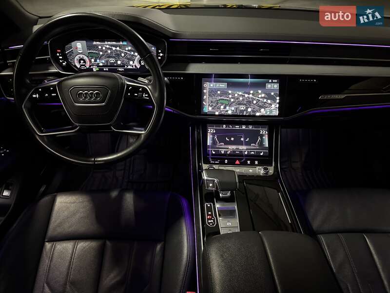 Седан Audi A8 2021 в Києві