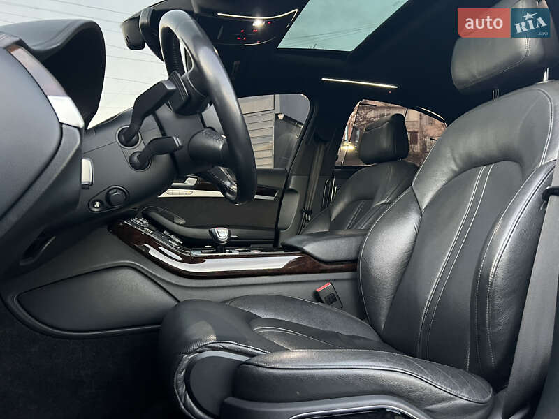 Седан Audi A8 2013 в Одессе