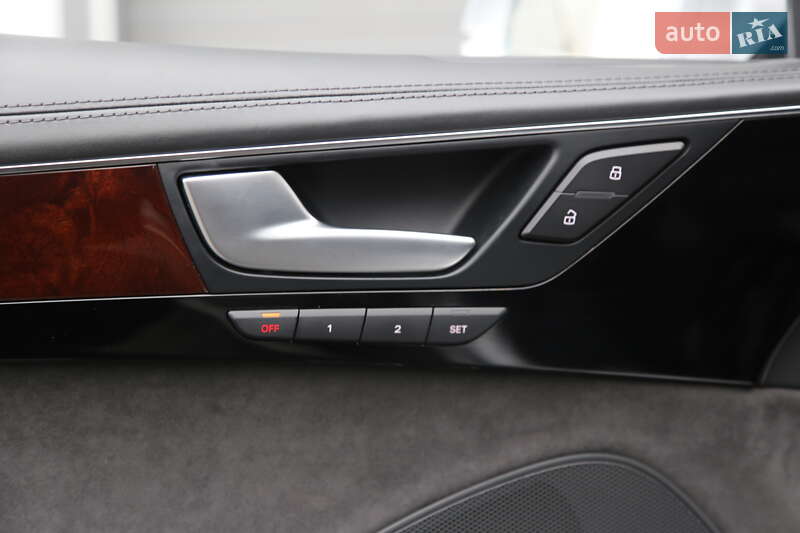 Седан Audi A8 2013 в Києві фото 28 Седан Audi A8 2013 в Києві
