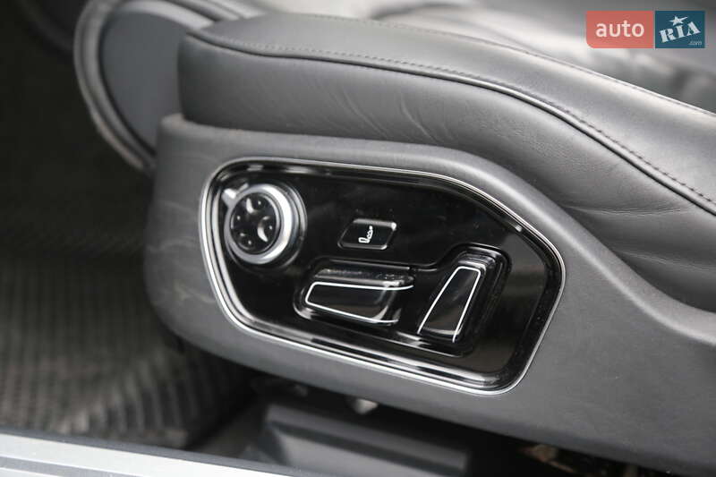 Седан Audi A8 2013 в Києві фото 27 Седан Audi A8 2013 в Києві