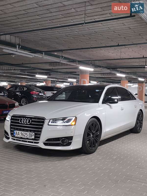 Седан Audi A8 2015 в Киеве фото 15 Седан Audi A8 2015 в Киеве