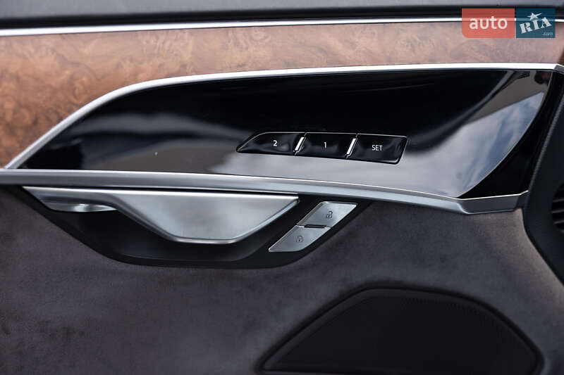 Седан Audi A8 2019 в Луцьку фото 23 Седан Audi A8 2019 в Луцьку