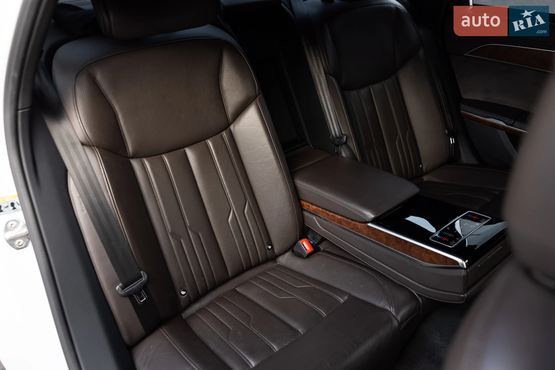 2019 Audi A8 - мініатюра 76