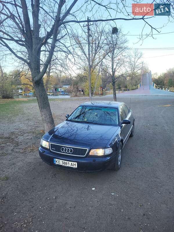 Audi A8 1998
