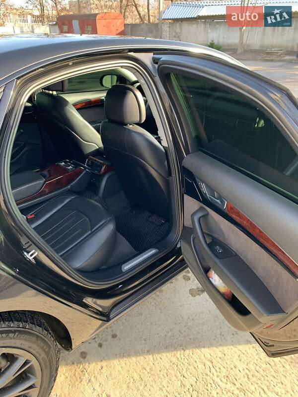 Седан Audi A8 2012 в Кременчуге фото 22 Седан Audi A8 2012 в Кременчуге