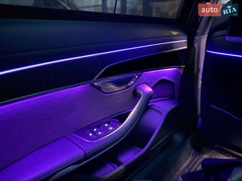 Седан Audi A8 2019 в Ивано-Франковске