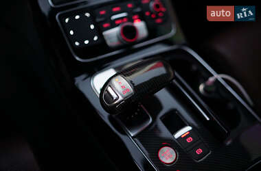 Седан Audi A8 2014 в Львове