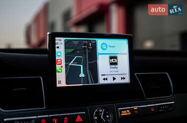 Седан Audi A8 2014 в Львове