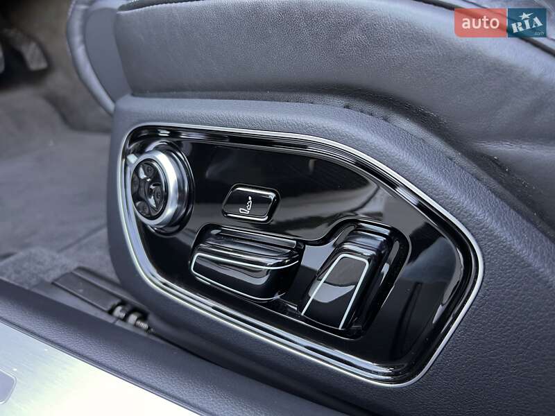 Седан Audi A8 2011 в Києві