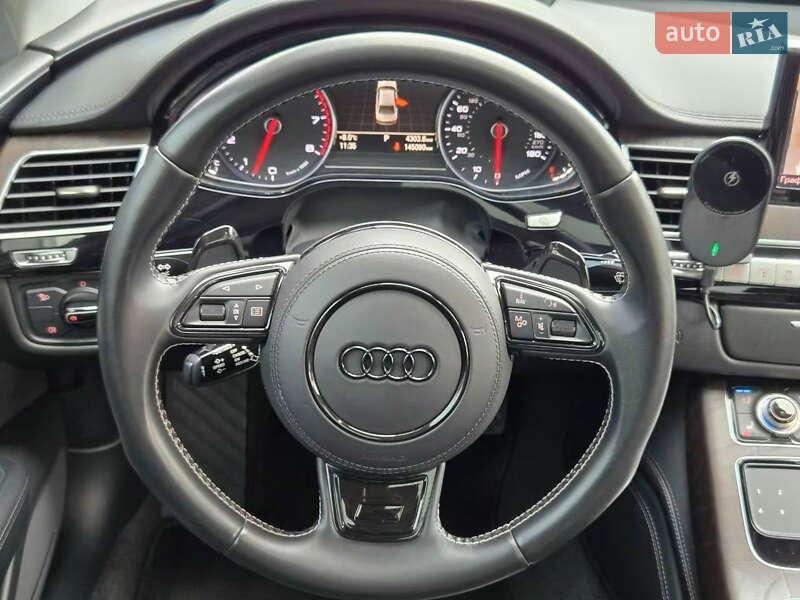 Седан Audi A8 2017 в Києві